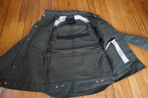 Have You Guys Seen This Jacket That Controls Your Phone Made By Levi’s And Google